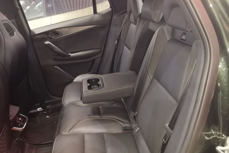 领克06 EM-P 2023款 1.5T Remix PHEV Hero中控内饰21