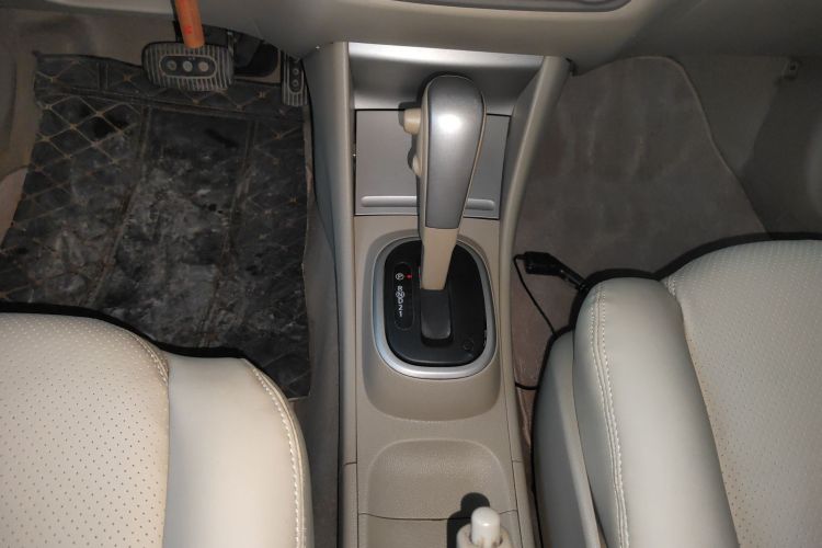 日产 轩逸 2012款 经典 1.6XE 自动舒适版局部细节18