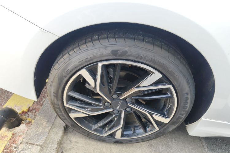 领克03 2023款 2.0TD DCT王者荣耀定制版车身外观6008