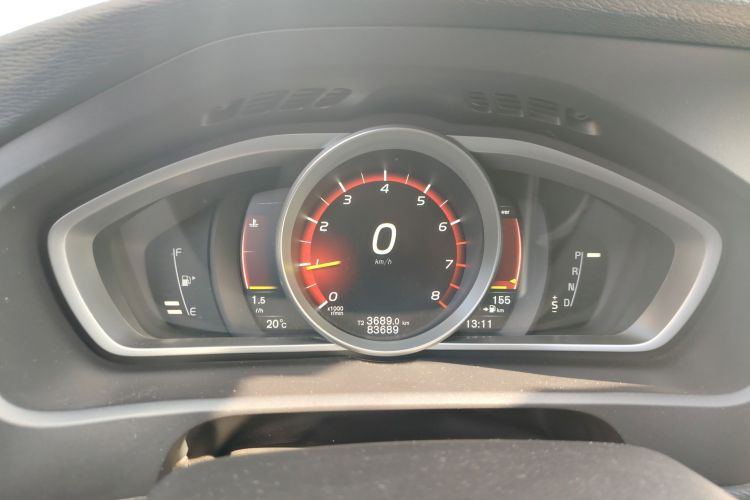 沃尔沃V40 2018款 T3 智雅版中控内饰14