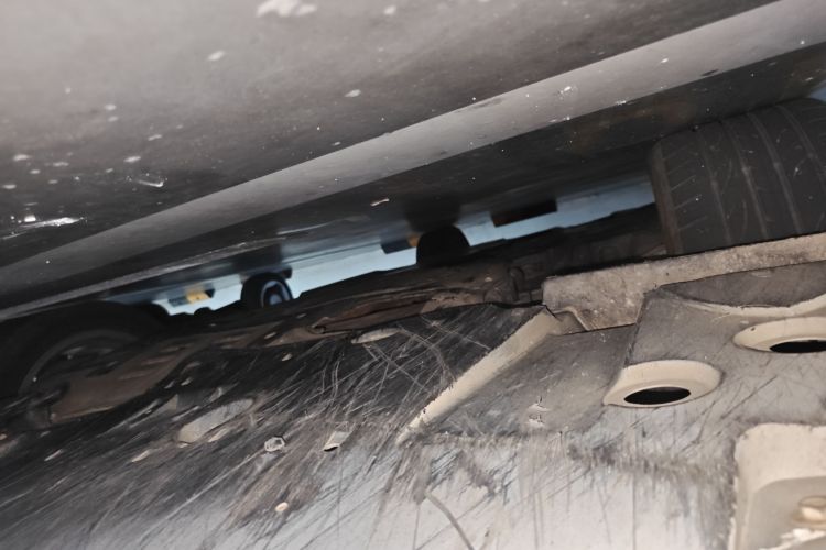 丰田 凯美瑞 2018款 2.0G 豪华版局部细节9008