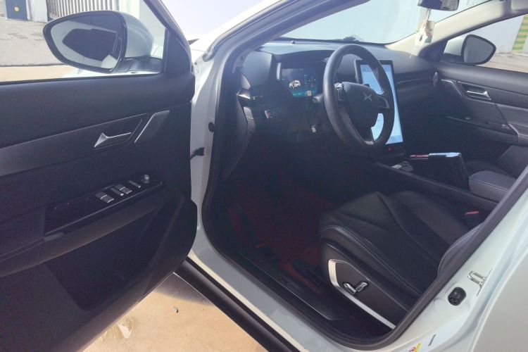 小鹏G3 2022款 G3i 460N+中控内饰20