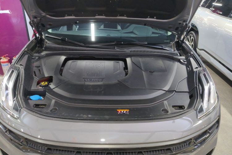 领克06 EM-P 2022款 PHEV 84KM续航版 Pro局部细节24