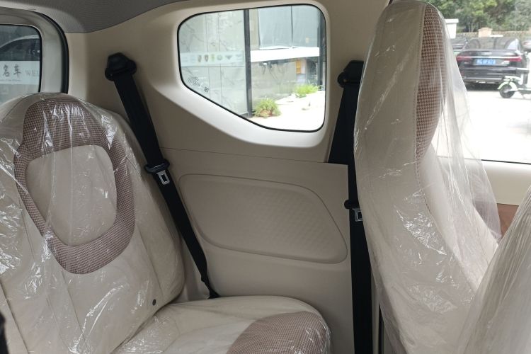 五菱汽车 宏光MINIEV 2024款 第三代 215km 青春版中控内饰7008