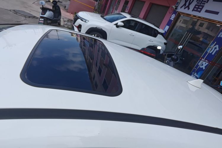 福特 福克斯 2015款 两厢 EcoBoost 125 自动超能风尚型局部细节57