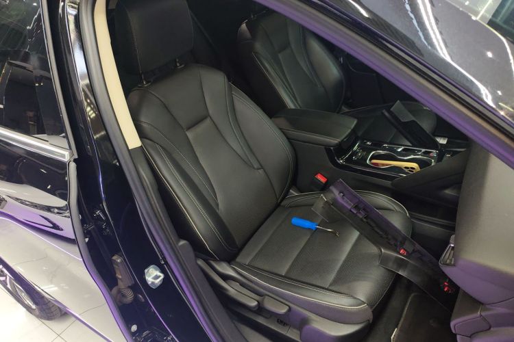 别克 2022款 改款 昂科威S 552T 两驱豪华型局部细节41