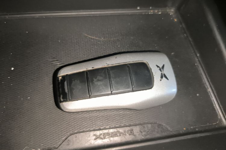 小鹏G3 2019款 尊享版中控内饰11