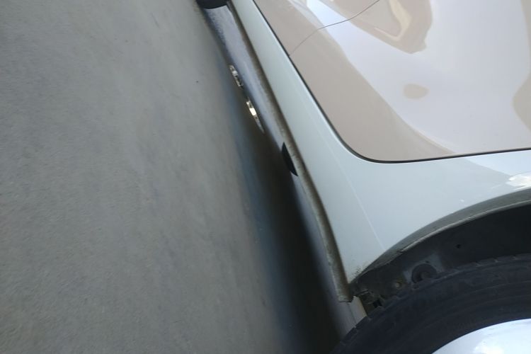 欧拉黑猫 2022款 301km 基础型 三元锂机舱底盘30