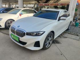 宝马i3 2025款 eDrive 35 L