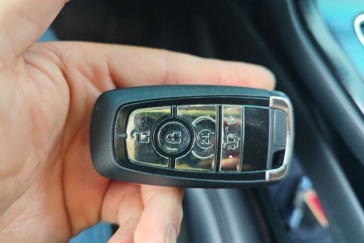 林肯 航海家 2021款 2.0T 四驱尊享版中控内饰11