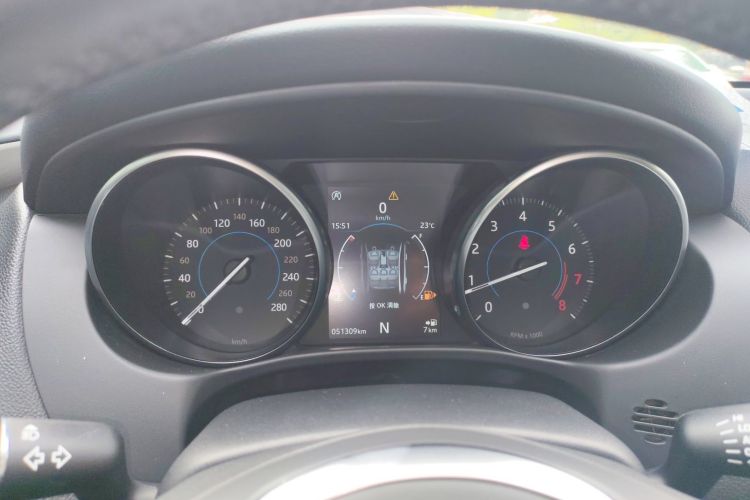 捷豹XEL 2018款 2.0T 200PS 豪华版中控内饰14