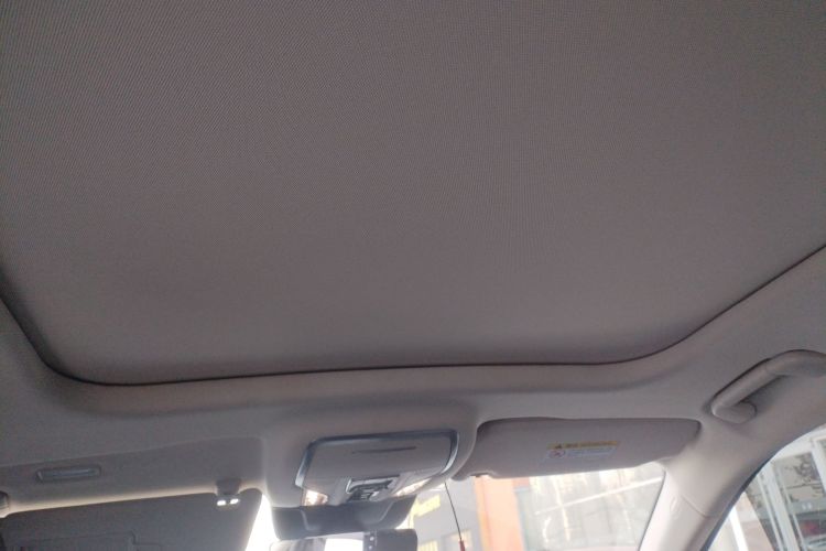 红旗HS3 PHEV 2024款 PHEV 115km 劲为版中控内饰22