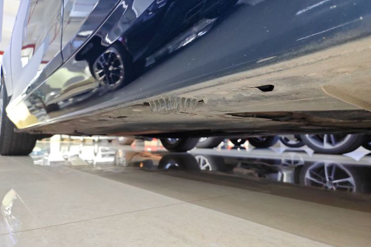 宝马1系(进口) 2013款 改款 116i 都市型局部细节9002