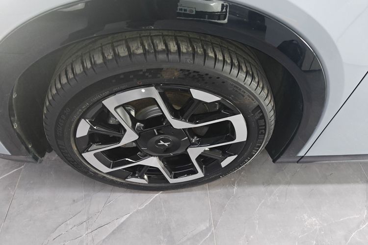 小鹏G7 2025款 702 超长续航 Max车身外观6007