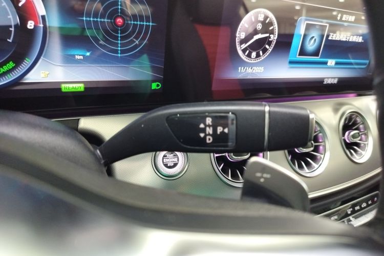 奔驰E级(进口) 2020款 E 260 4MATIC 轿跑车局部细节18