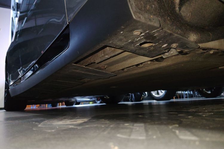 小鹏P7 2021款 480N局部细节9001