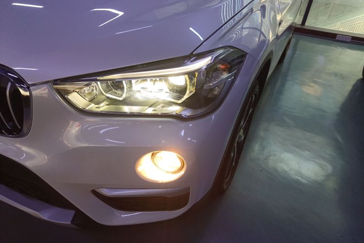 宝马X1 2019款 sDrive18Li 尊享型车身外观36