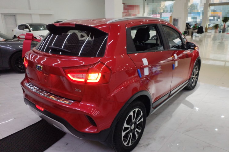 吉利汽车 远景X3 2017款 1.5L 自动尊贵型车身外观6005