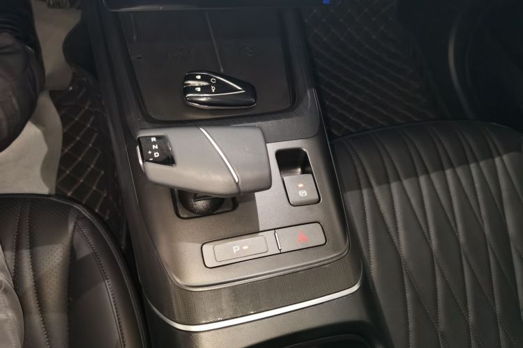 长安 逸动 2024款 1.5T GDI自动 旗舰型中控内饰18