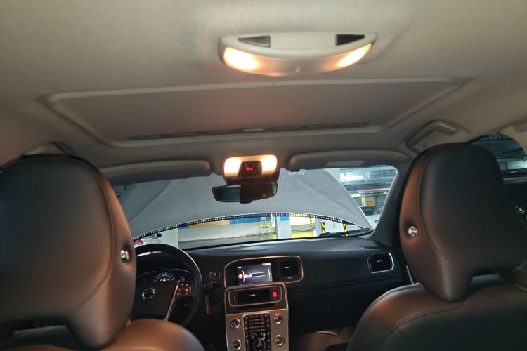 沃尔沃S60 2019款 S60L 改款 T5 智进进阶版局部细节22