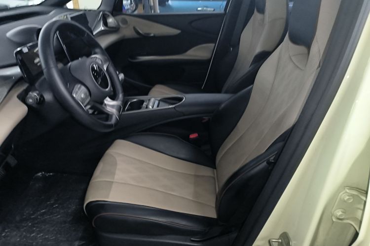 比亚迪 海豚 2023款 420km 时尚版中控内饰19