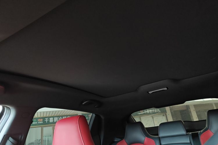 长安UNI-T 2020款 1.5T 尊贵型中控内饰22