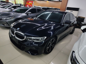 宝马3系 2022款 325i M运动套装