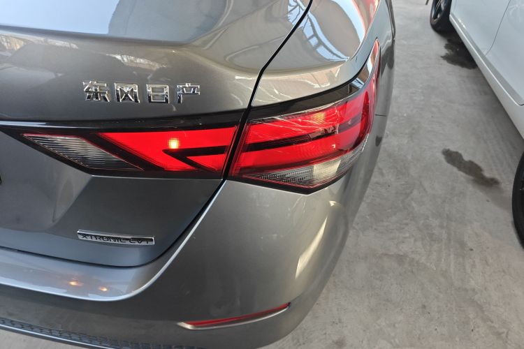 日产 轩逸 2020款 1.6L XL CVT悦享版车身外观6002