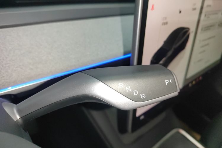 特斯拉 Model Y 2023款 后轮驱动版局部细节18