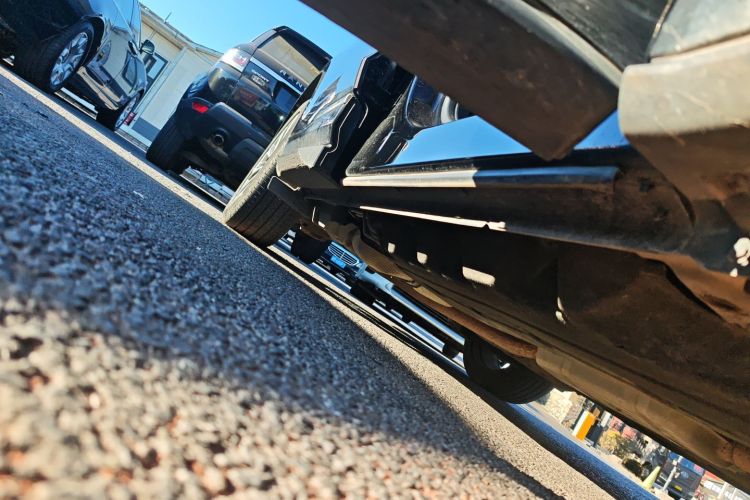 福特 锐界 2021款 PLUS EcoBoost 245 两驱豪锐型 7座局部细节9001