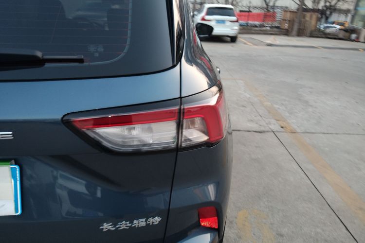 福特 锐际 2024款 EcoBoost 245 两驱耀享款车身外观6006