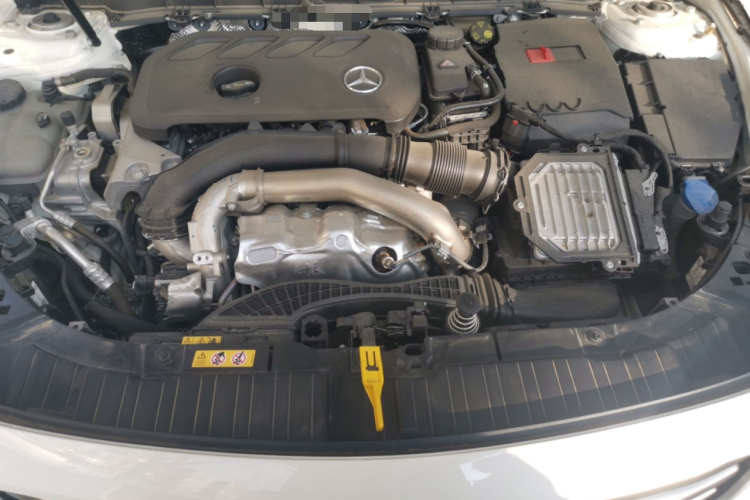 奔驰GLB 2025款 GLB 220 动感型局部细节24