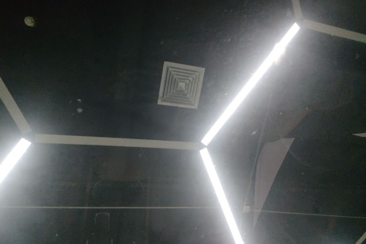 理想汽车 理想ONE 2021款 增程6座版中控内饰22