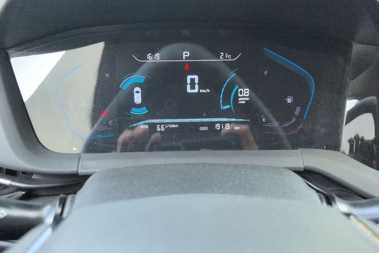 长安CS15 2021款 1.5L 自动进取型中控内饰15