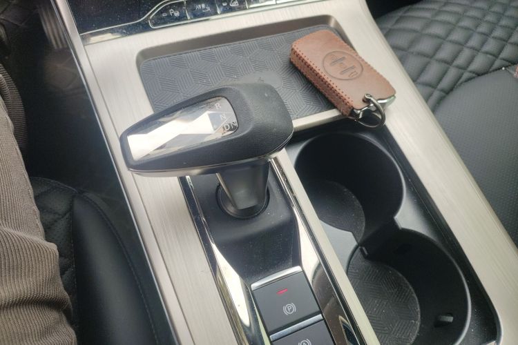 星途凌云 2021款 400T 两驱星尊版中控内饰18