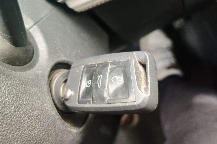 捷达VS7 2023款 280TSI 自动进取版中控内饰11