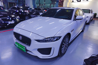 捷豹XEL 2020款 2.0T 200PS R-DYNAMIC 青春运动版