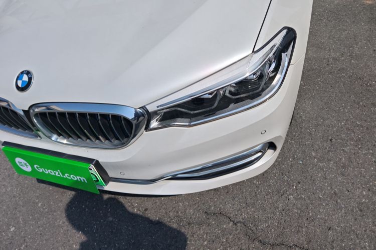 宝马5系新能源 2019款 改款 530Le 先锋版车身外观36