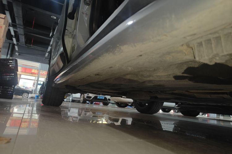 宝马X1 2022款 sDrive20Li 尊享型局部细节9001