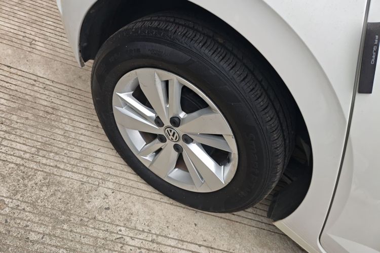 大众 Polo 2019款 Plus 1.5L 自动全景乐享版车身外观6008