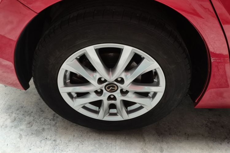 马自达3 昂克赛拉 2017款 三厢 1.5L 自动豪华型 国V车身外观6003