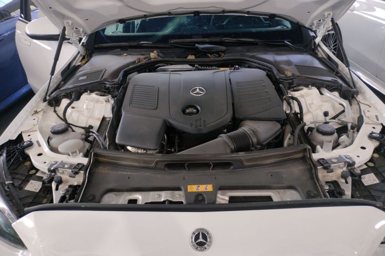 奔驰C级 2024款 改款 C 260 L 运动版机舱底盘24