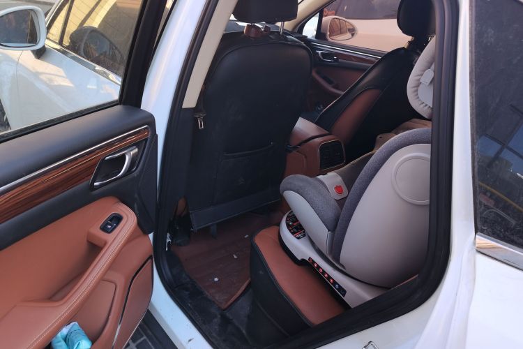 众泰SR9 2017款 2.0T 自动极致之梦版中控内饰21