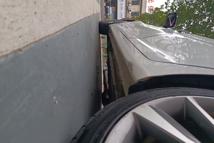 现代 朗动 2015款 1.6L 自动领先型局部细节9002