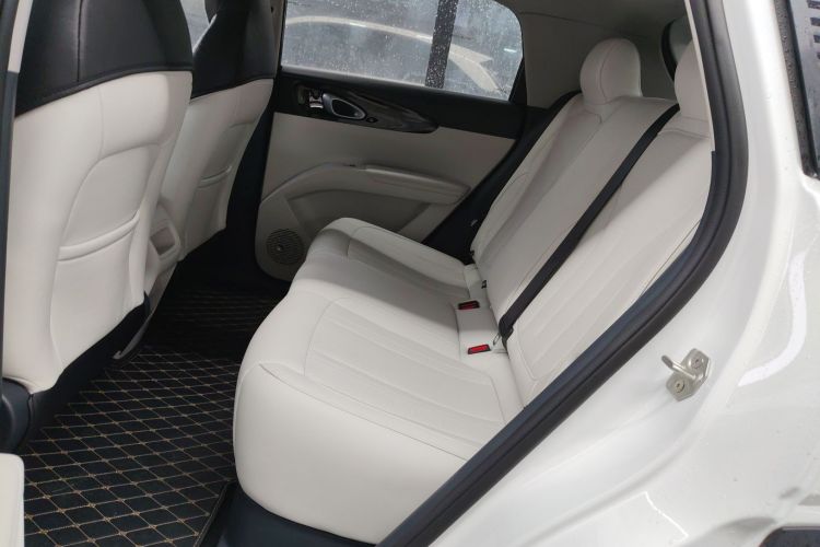 吉利银河 星愿 2025款 410km 自由版中控内饰7004