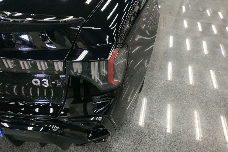 领克03 2023款 03+ 2.0TD 自动驭风版车身外观9