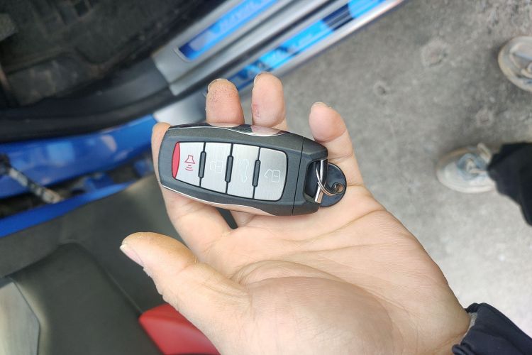 哈弗H2s 2017款 蓝标 1.5T 手动精英型中控内饰11