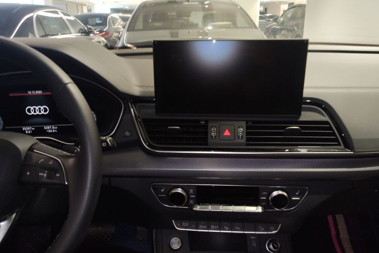 奥迪Q5L 2022款 改款 40T 豪华动感型局部细节16