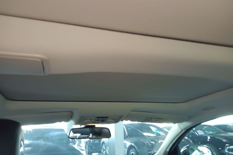 捷豹XJ 2015款 XJL 3.0 SC 典雅商务80周年典藏版局部细节22