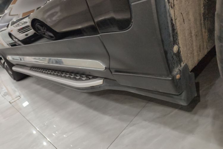 红旗HS7 2021款 2.0T DCT两驱智联旗享版局部细节9001